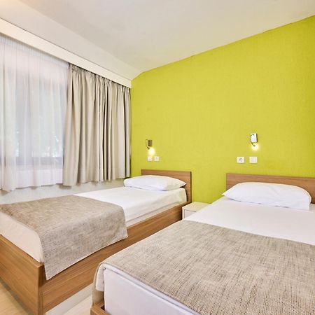 Apartments Galijot Plava Laguna بوريتش المظهر الخارجي الصورة
